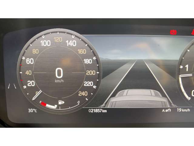 ランドローバー ディフェンダー １１０ Ｘダイナミック ＨＳＥ ３．０Ｌ Ｄ３００ ディーゼルターボ ４ＷＤ R5年 () 99