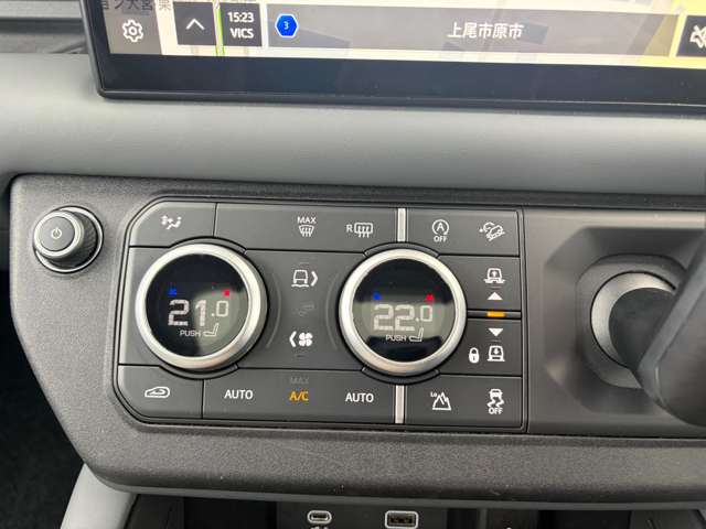 ランドローバー ディフェンダー １１０ Ｘダイナミック ＨＳＥ ３．０Ｌ Ｄ３００ ディーゼルターボ ４ＷＤ R5年 () 99
