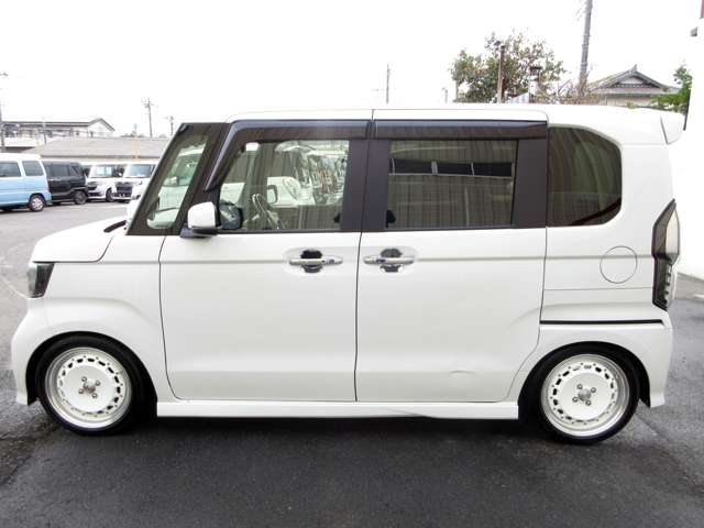 ホンダ Ｎ　ＢＯＸ カスタム ６６０ Ｌ ターボ R3年 (関東) 99
