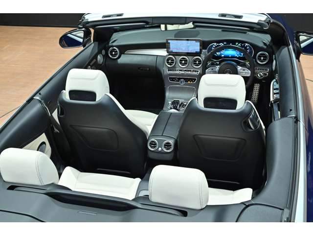 ＡＭＧ Ｃクラスカブリオレ Ｃ４３ ４マチック ４ＷＤ R1年 (関東) 99