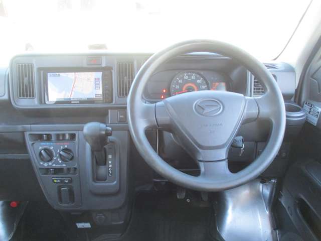ダイハツ ハイゼットカーゴ ６６０ デラックス ＳＡＩＩＩ ハイルーフ ４ＷＤ H29年 () 99