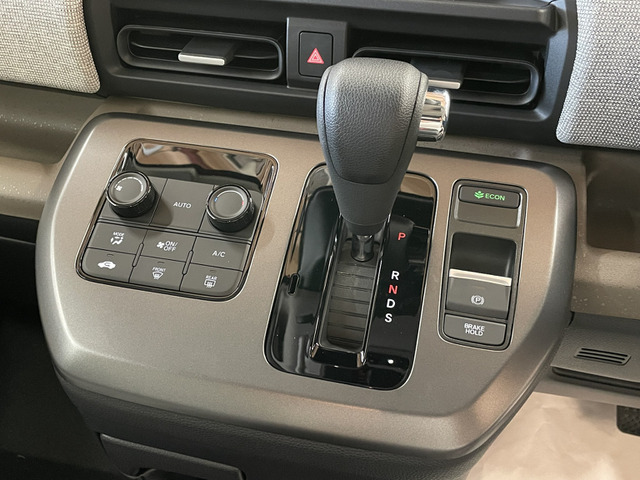 ホンダ フリード １．５ エアー R8年 () 99