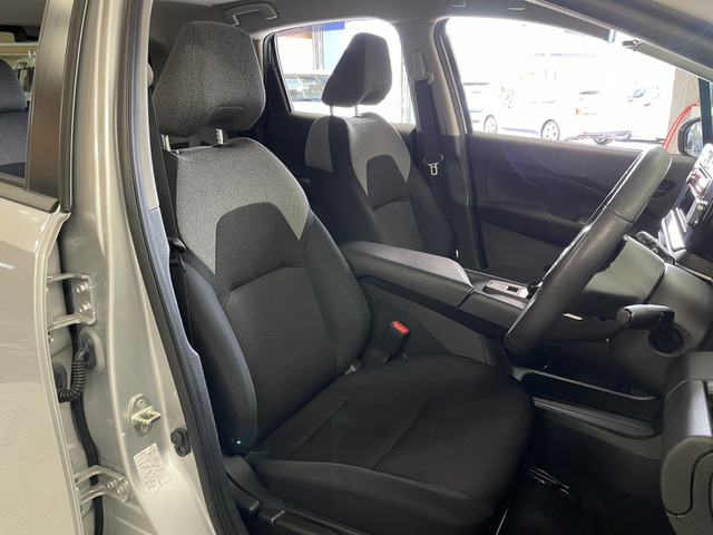 日産 ノート １．２ Ｓ ＦＯＵＲ ４ＷＤ R3年 () 99