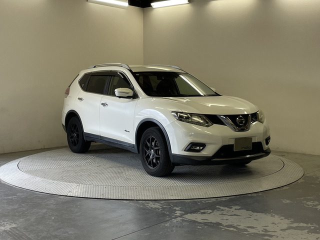 日産 エクストレイル　ハイブリッド ２．０ ２０Ｘ ハイブリッド エマージェンシーブレーキパッケージ ４ＷＤ H27年 () 99