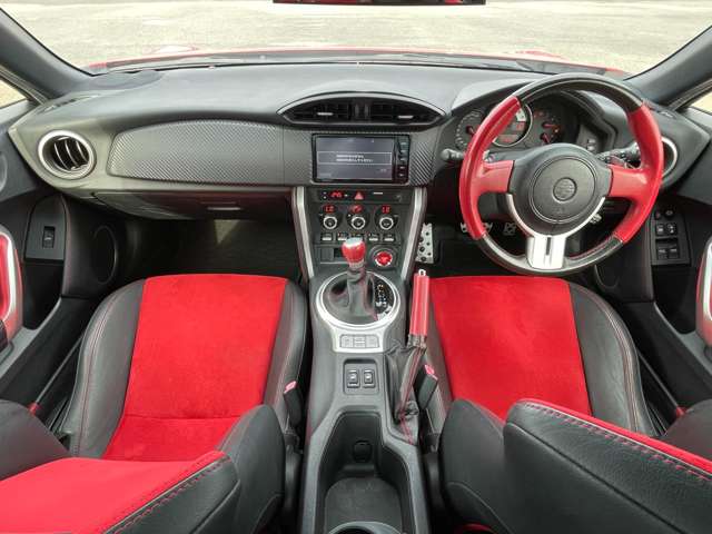 トヨタ ８６ ２．０ ＧＴ リミテッド H28年 () 99