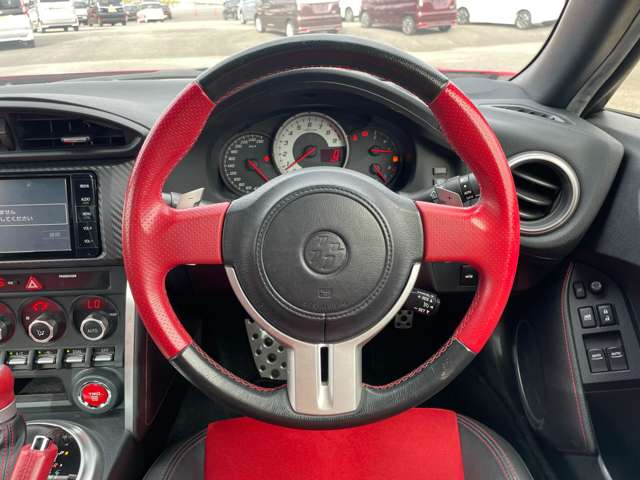 トヨタ ８６ ２．０ ＧＴ リミテッド H28年 () 99