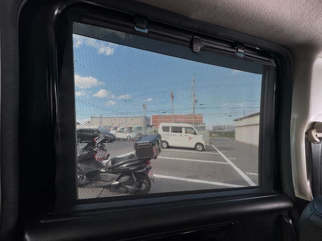 ホンダ Ｎ　ＢＯＸ ６６０ カスタムＧ ターボＳＳパッケージ ブラックスタイル H29年 () 99