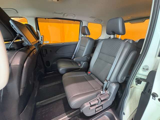 日産 セレナ １．２ Ｅ－ＰＯＷＥＲ ハイウェイスター Ｖ R4年 (近畿) 99