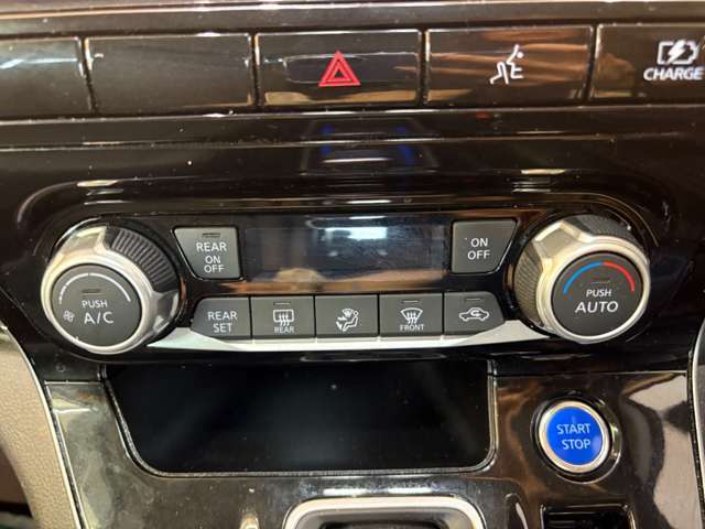 日産 セレナ １．２ Ｅ－ＰＯＷＥＲ ハイウェイスター Ｖ R4年 (近畿) 99