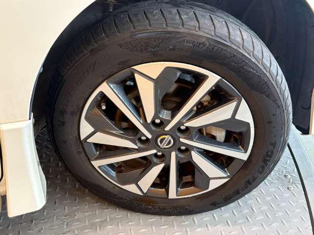 日産 セレナ １．２ Ｅ－ＰＯＷＥＲ ハイウェイスター Ｖ R4年 (近畿) 99