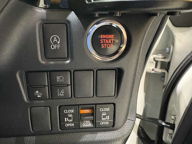 トヨタ ノア ２．０ ＳＩ H29年 (近畿) 99