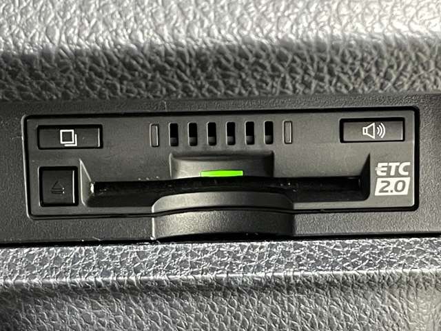トヨタ エスクァイア ２．０ ＧＩ R1年 () 99