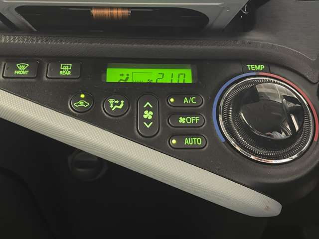トヨタ アクア １．５ Ｓ H26年 () 99