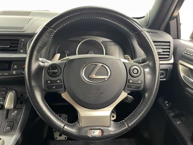レクサス ＣＴ２００ｈ Ｆスポーツ H28年 () 99