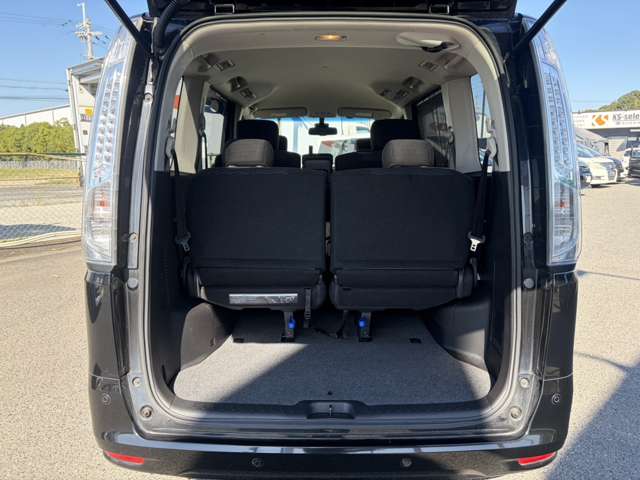 日産 セレナ ２．０ ２０Ｘ Ｓ－ＨＹＢＲＩＤ H28年 (近畿) 99
