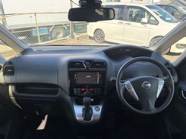 日産 セレナ ２．０ ２０Ｘ Ｓ－ＨＹＢＲＩＤ H28年 (近畿) 99