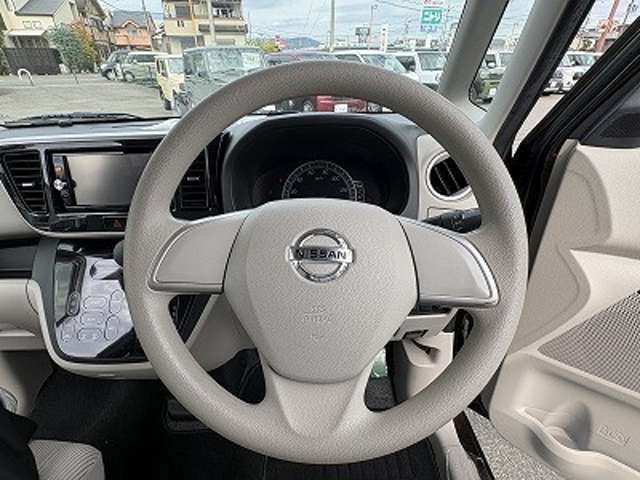 日産 デイズ　ルークス ６６０ Ｘ H27年 () 99