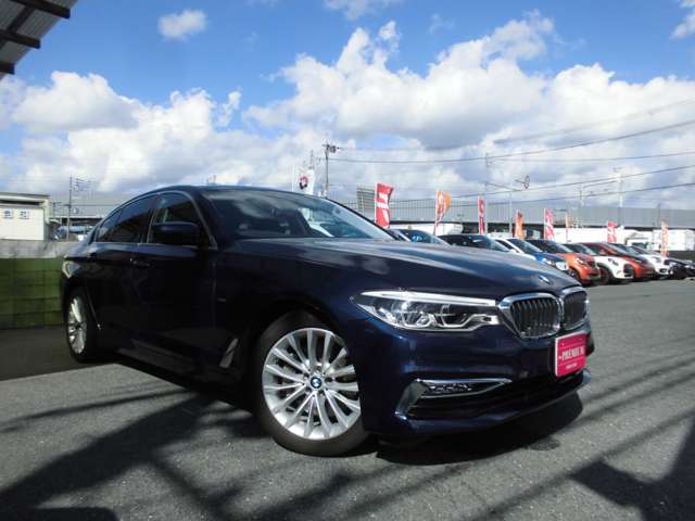 ＢＭＷ ５シリーズ ５３０ｉ　ラグジュアリー R2年 () 99