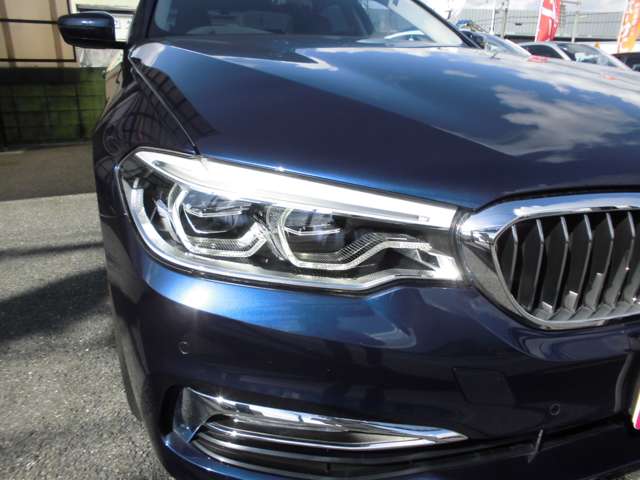 ＢＭＷ ５シリーズ ５３０ｉ　ラグジュアリー R2年 () 99