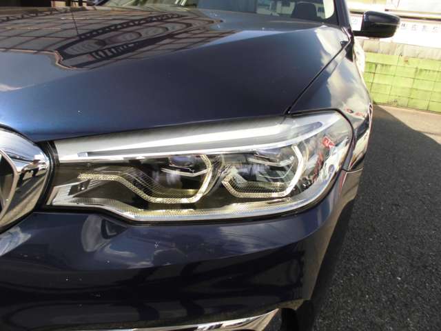 ＢＭＷ ５シリーズ ５３０ｉ　ラグジュアリー R2年 () 99