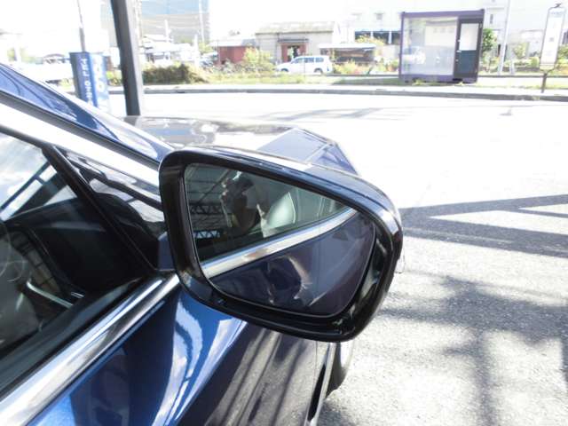 ＢＭＷ ５シリーズ ５３０ｉ　ラグジュアリー R2年 () 99