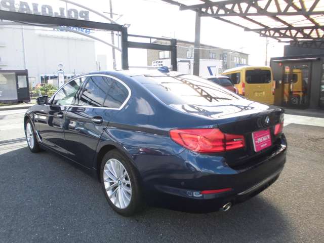 ＢＭＷ ５シリーズ ５３０ｉ　ラグジュアリー R2年 () 99