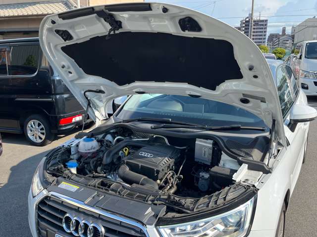 アウディ Ａ１　スポーツバック １．０　ＴＦＳＩ H28年 (近畿) 99