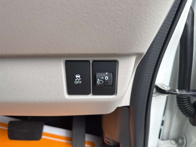 ホンダ Ｎ　ＢＯＸ ６６０ R8年 () 99