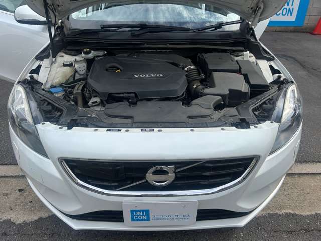 ボルボ Ｖ４０ Ｔ４　ＳＥ H26年 (中国) 99
