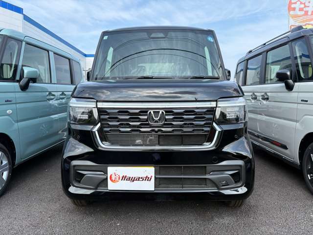 ホンダ Ｎ　ＢＯＸ カスタム ６６０ R8年 () 99