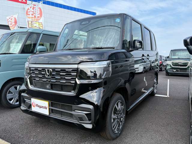 ホンダ Ｎ　ＢＯＸ カスタム ６６０ R8年 () 99