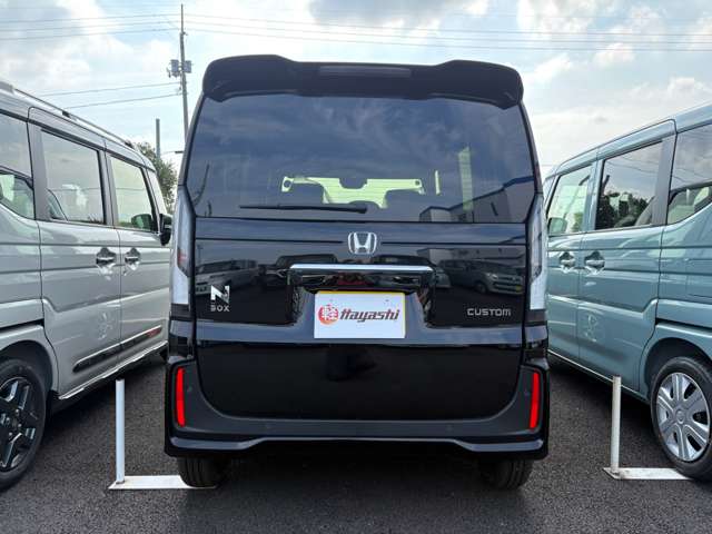 ホンダ Ｎ　ＢＯＸ カスタム ６６０ R8年 () 99