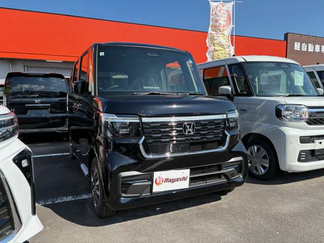 ホンダ Ｎ　ＢＯＸ カスタム ６６０ R8年 () 99