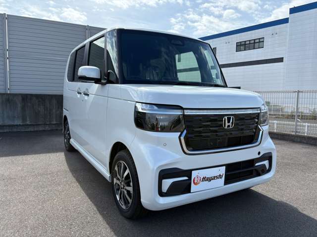 ホンダ Ｎ　ＢＯＸ カスタム ６６０ R8年 () 99