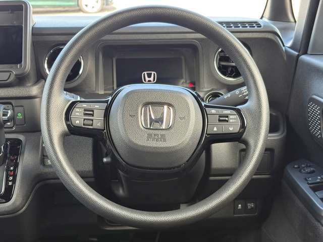 ホンダ Ｎ　ＢＯＸ カスタム ６６０ R8年 () 99