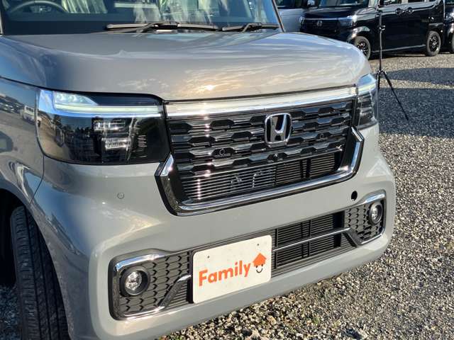 ホンダ Ｎ　ＢＯＸ カスタム ６６０ コーディネートスタイル ２トーン R8年 (東海) 99