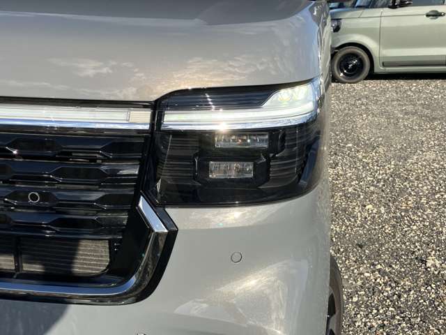 ホンダ Ｎ　ＢＯＸ カスタム ６６０ コーディネートスタイル ２トーン R8年 (東海) 99