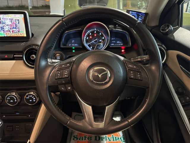 マツダ デミオ １．５ ＸＤ ツーリング Ｌパッケージ ディーゼルターボ ４ＷＤ H27年 () 99
