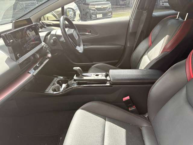 トヨタ プリウス ２．０ Ｚ R7年 (近畿) 99