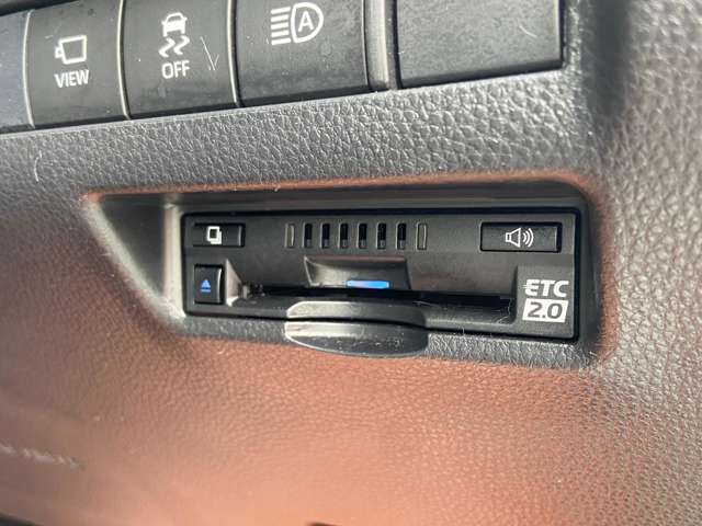 トヨタ ハリアー ２．０ Ｚ レザーパッケージ R2年 (近畿) 99
