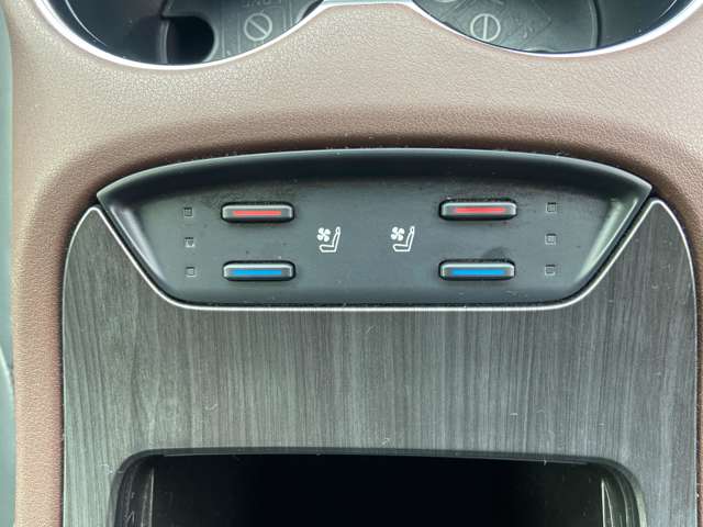 トヨタ ハリアー ２．０ Ｚ レザーパッケージ R2年 (近畿) 99