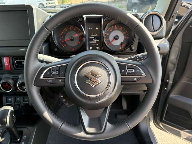 スズキ ジムニー ６６０ ＸＣ ４ＷＤ R8年 () 99