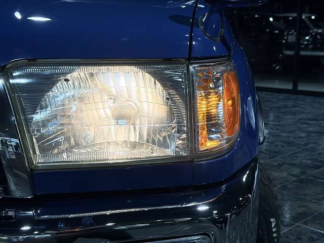 トヨタ ハイラックスサーフ ２．７ ＳＳＲ－Ｘ ４ＷＤ H11年 (近畿) 99