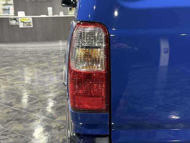 トヨタ ハイラックスサーフ ２．７ ＳＳＲ－Ｘ ４ＷＤ H11年 (近畿) 99