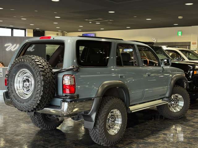 トヨタ ハイラックスサーフ ２．７ ＳＳＲ－Ｘ ワイドボディ ４ＷＤ H10年 (近畿) 99