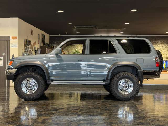 トヨタ ハイラックスサーフ ２．７ ＳＳＲ－Ｘ ワイドボディ ４ＷＤ H10年 (近畿) 99