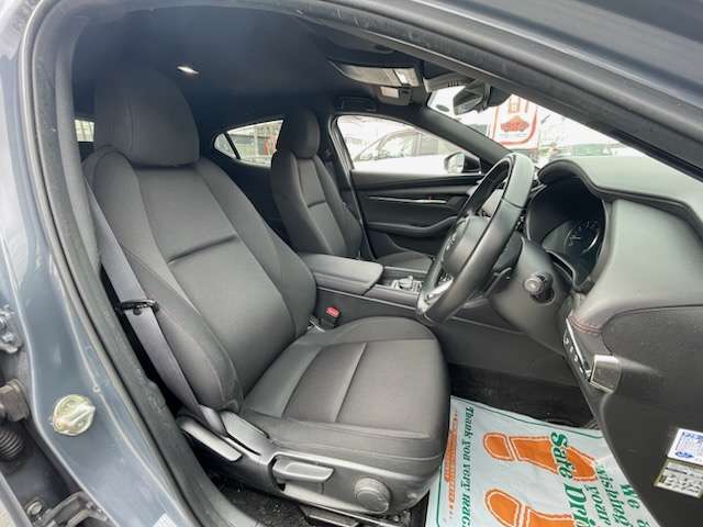 マツダ ＭＡＺＤＡ３　ファストバック １．５ １５Ｓ ブラックトーンエディション R5年 (近畿) 99