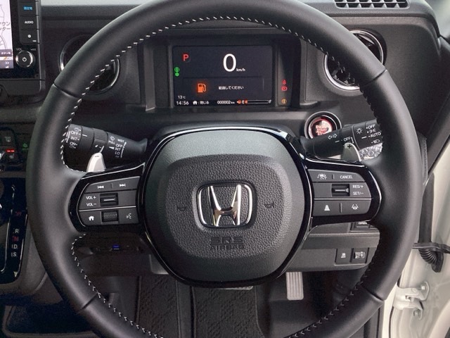 ホンダ Ｎ　ＢＯＸ カスタム ６６０ ターボ コーディネートスタイル ２トーン R8年 (近畿) 99