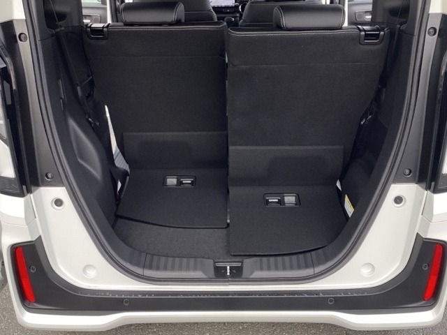 ホンダ Ｎ　ＢＯＸ カスタム ６６０ ターボ コーディネートスタイル ２トーン R8年 (近畿) 99