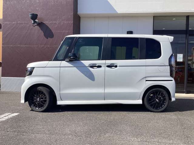 ホンダ Ｎ　ＢＯＸ カスタム ６６０ Ｌ ターボ スタイルプラス ブラック R5年 () 99